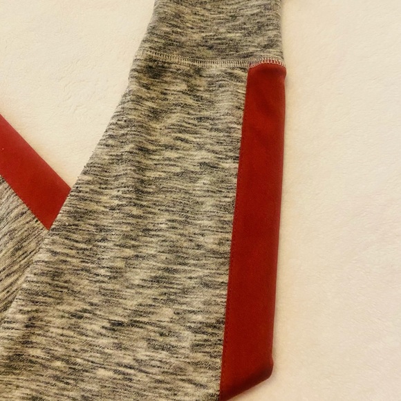 Rue 21 Grey and Burgundy Joggers with Drawstring Double Waisted Size S EUC - Picture 6 of 7